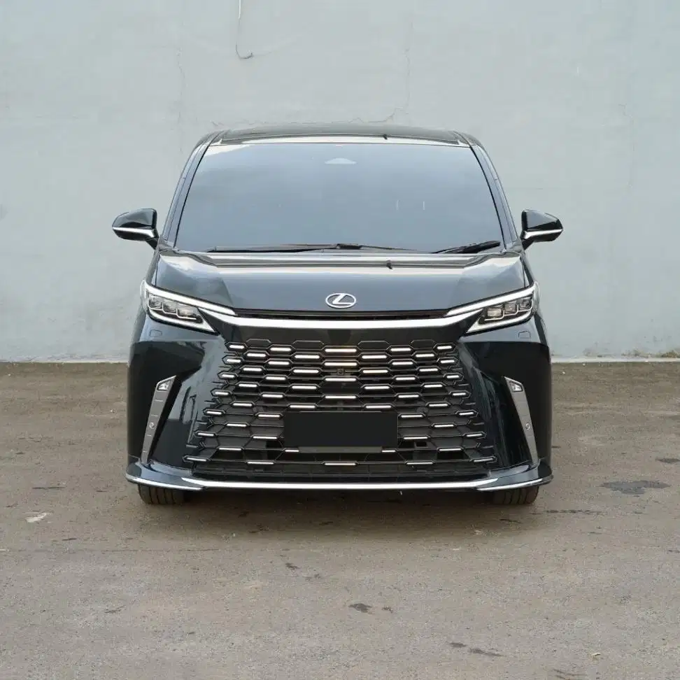 Lexus LM350h 2024 7 Seater Hybrid