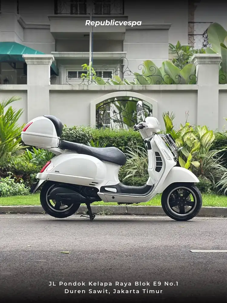 PIAGGIO VESPA Gran Turismo 200L TH 2007 WARNA WHITE RARE ITEM PERFECT