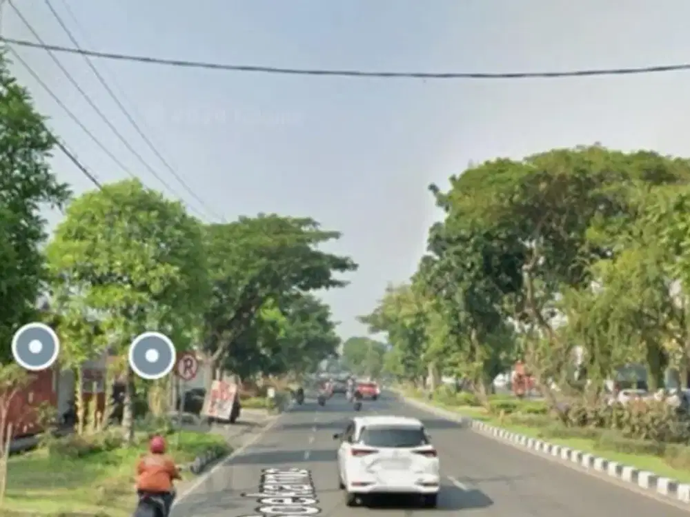 Tanah Raya merr depan bank jatim merr sebelum mie gacoan merr ir soekarno