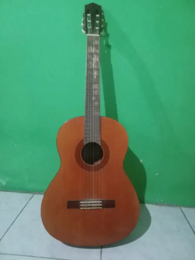 Yamaha C-330 Bekas