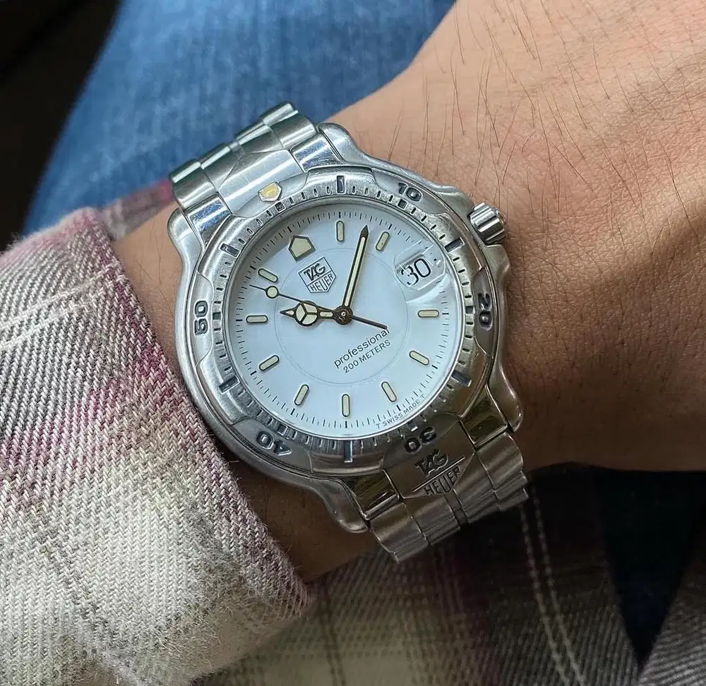 Tag Heuer Professional 6000 WH1112 Quartz 38mm