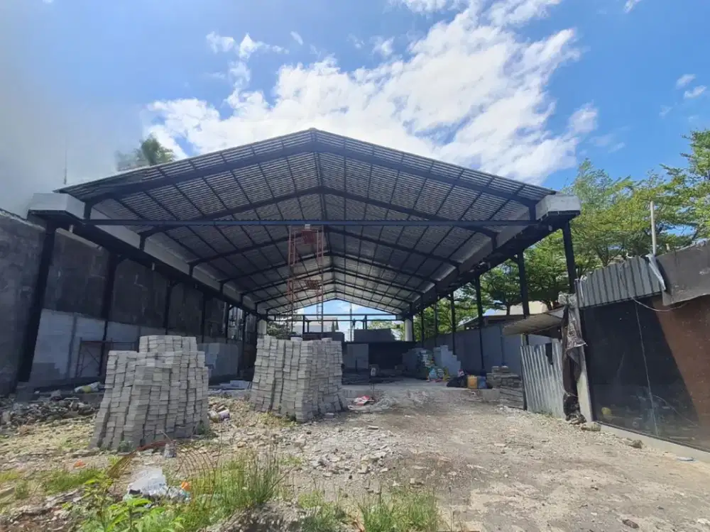 Disewakan Gedung atau Showroom area  Sunset Road Kuta