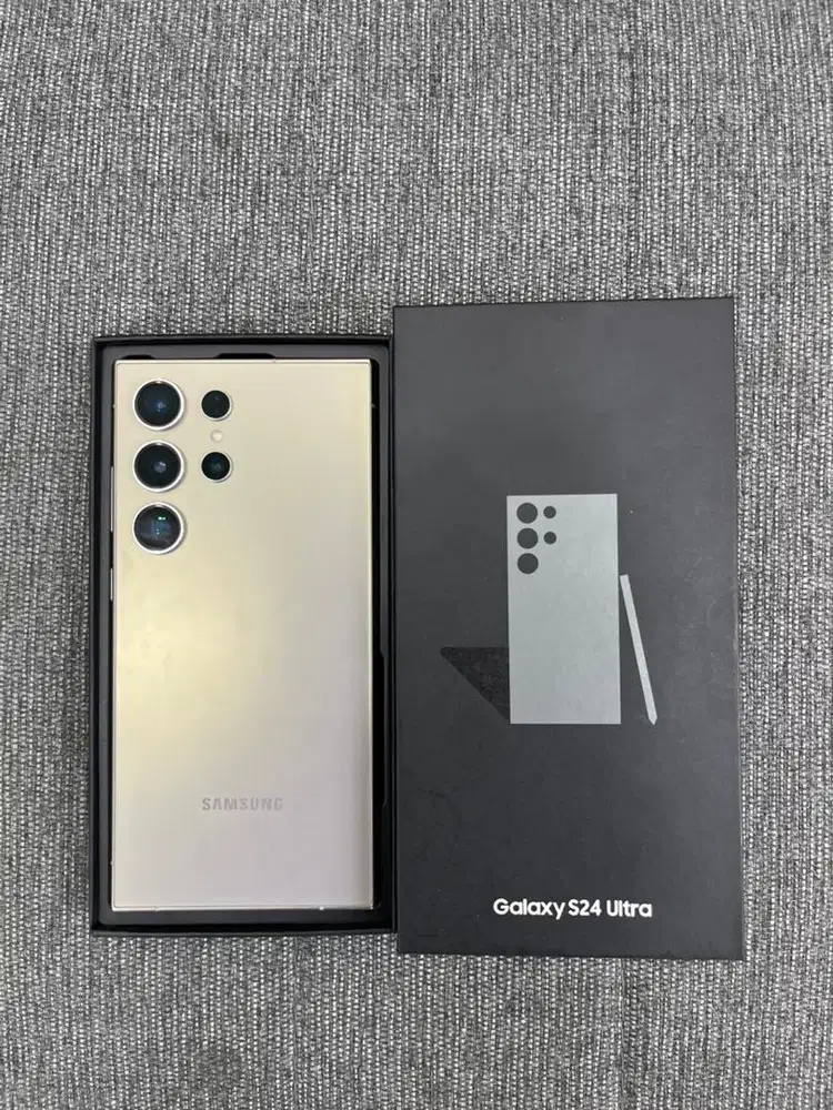 Samsung S24 ultra 12/512 GB
