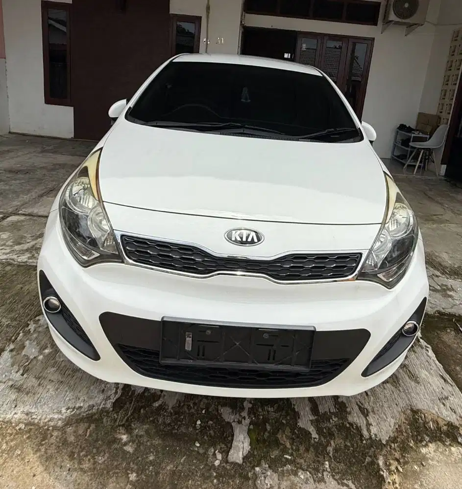 KIA RIO 2014 ( Service Record KIA )