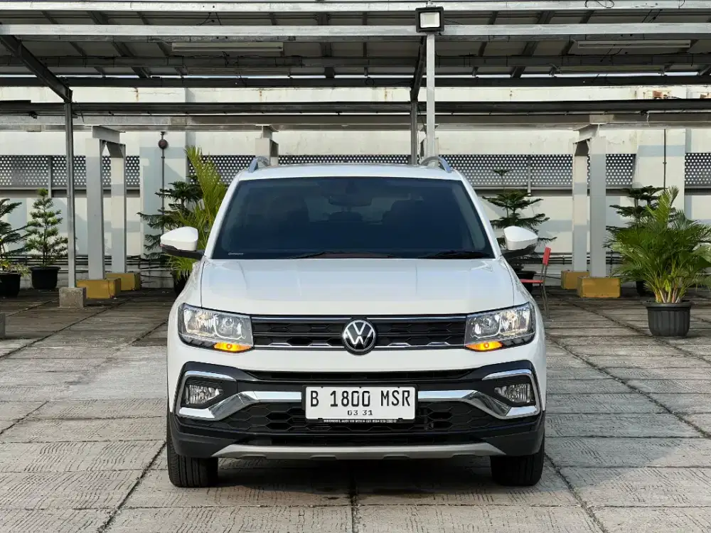 VOLKSWAGEN T-CROSS 1.0 TSI 2024. KM 8rb