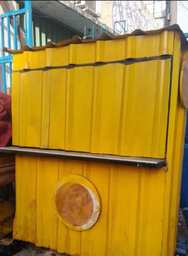 Dijual booth container untuk berdagang