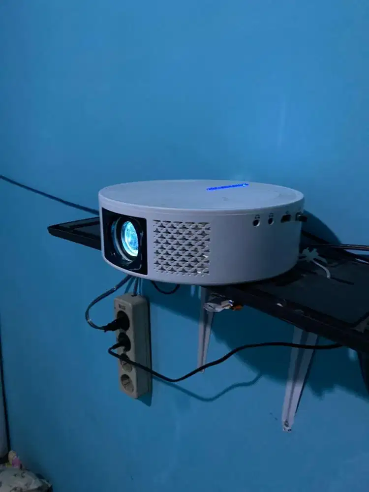 Dijual cepet projector
