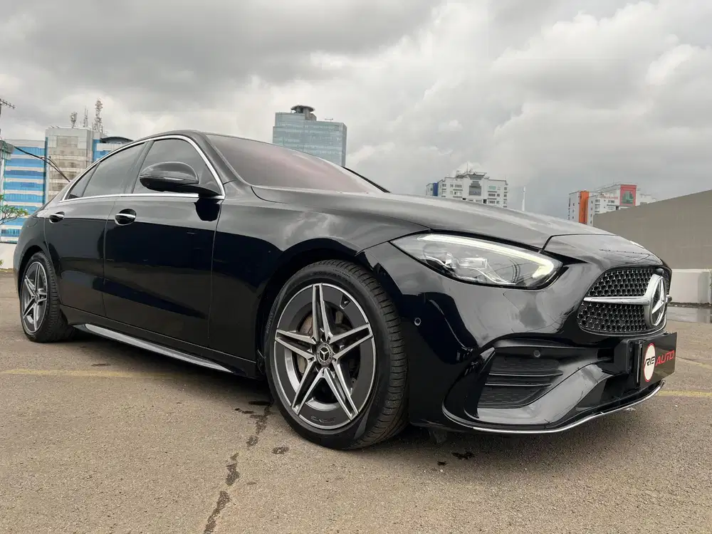 Mercedes Benz C300 AMG Line 2.0 2024