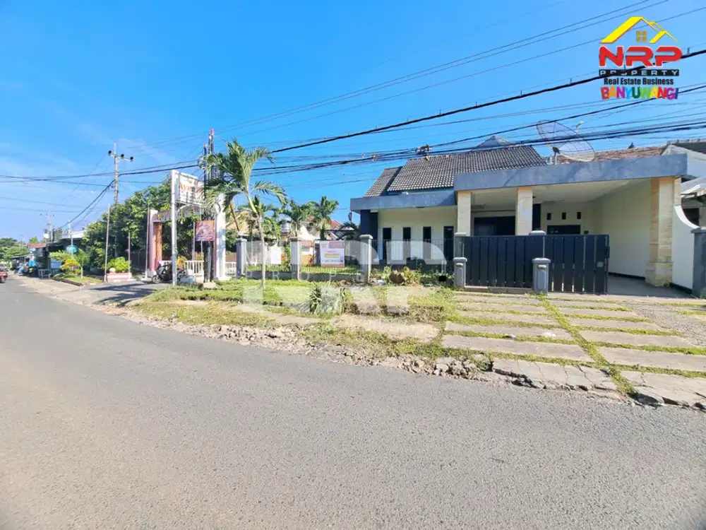Rumah 2 lantai siap huni dengan desain modern dan lokasi strategis di Klatak Banyuwangi