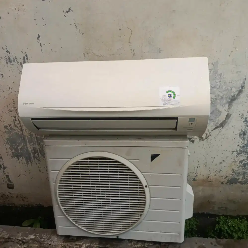 AC Daikin 1 pk Thailand
