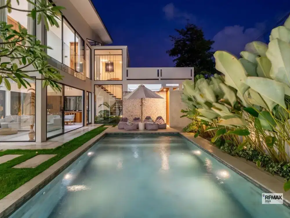Modern 4 Bedroom Villa For Leasehold 30 Years, In Seminyak Area