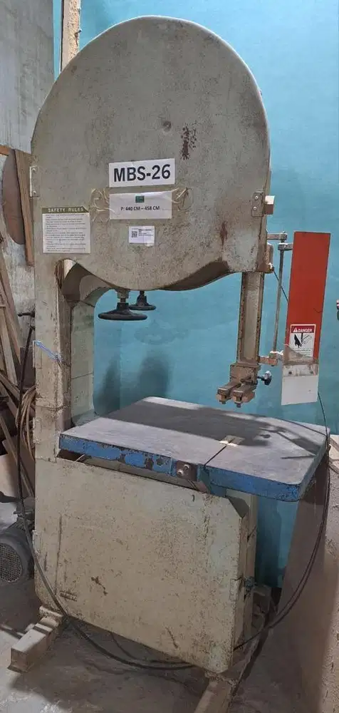 AKS Mesin Gergaji Selendang 26 inci