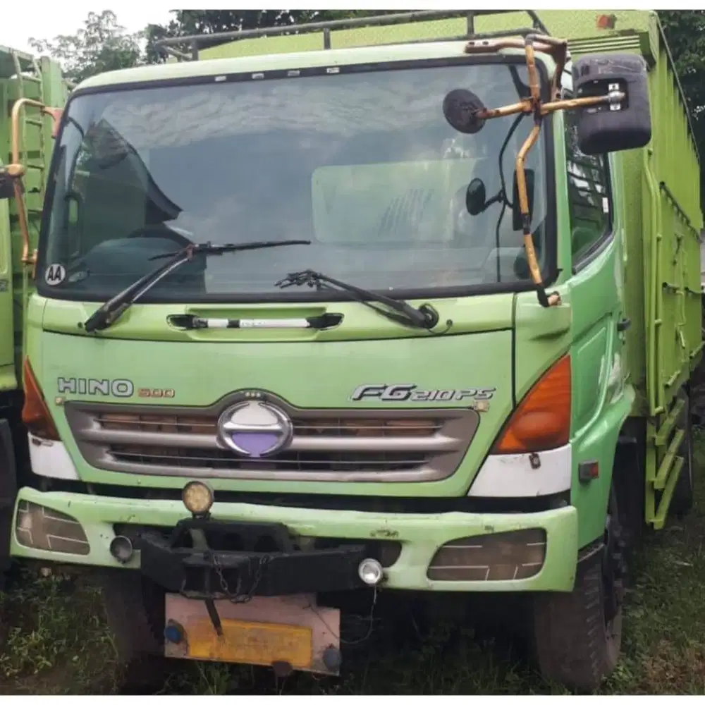 TRUK HINO FG210PS