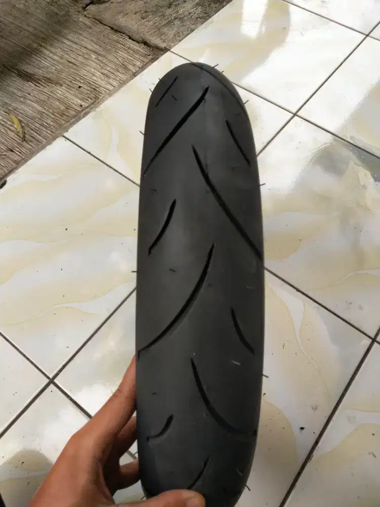 Ban Tomimoto 300 uk 90/80 R14