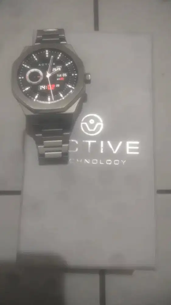 Parlent smartwatch active technology