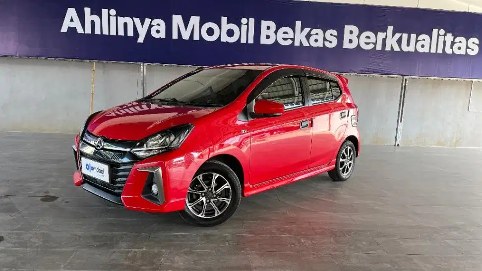 Daihatsu Ayla 1.2 R Bensin MT 2021 Merah