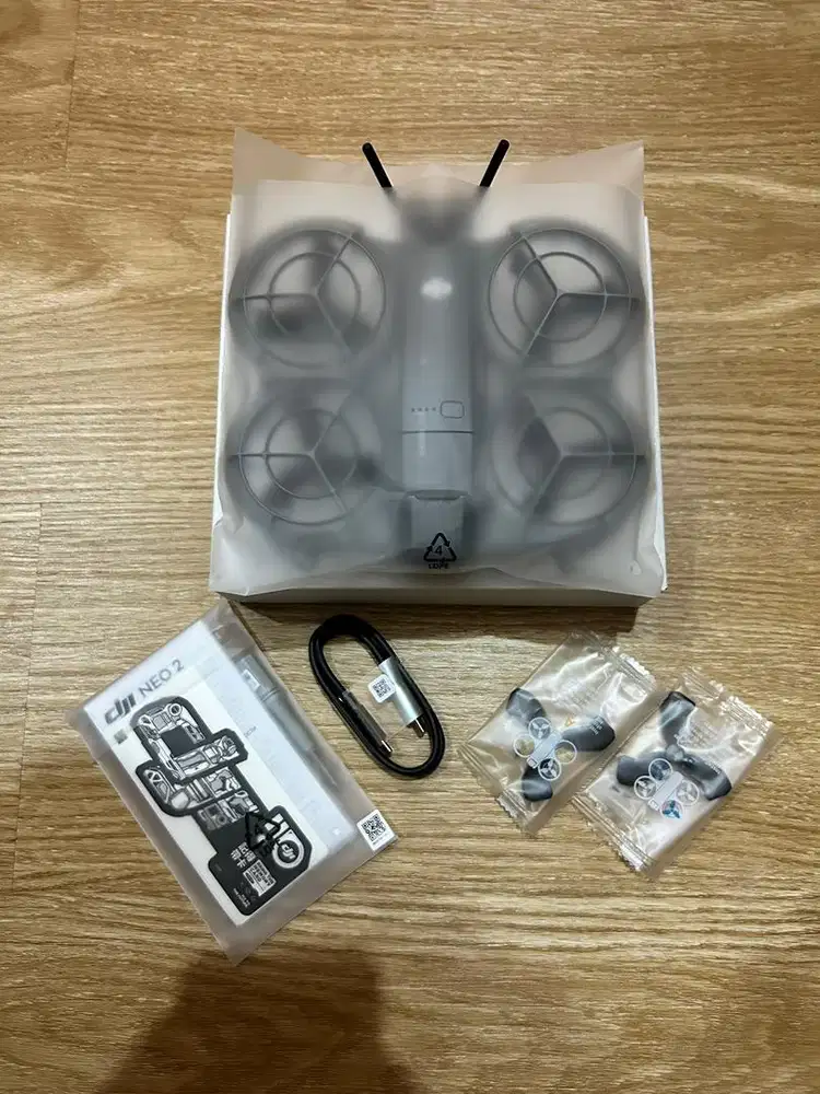 Drone DJI NEO 2 drone basic + Transceiver