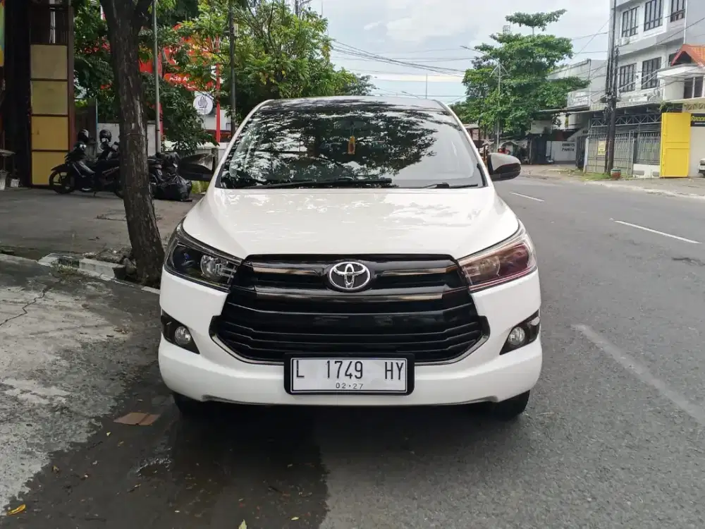 Toyota Innova Reborn Q bensin Automatic 2015