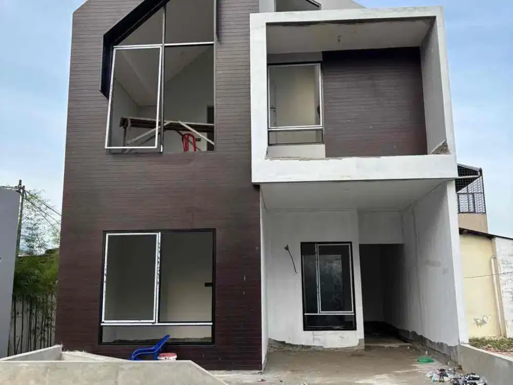 RUMAH MODERN DEKAT KAMPUS USU