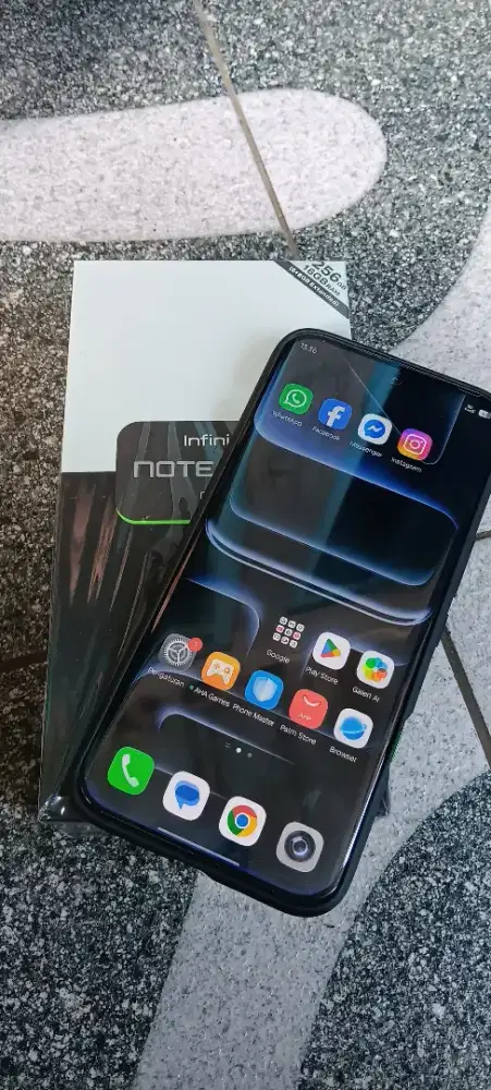 Infinix Note Edge 5G 8/256 Fullset Garansi Panjang
