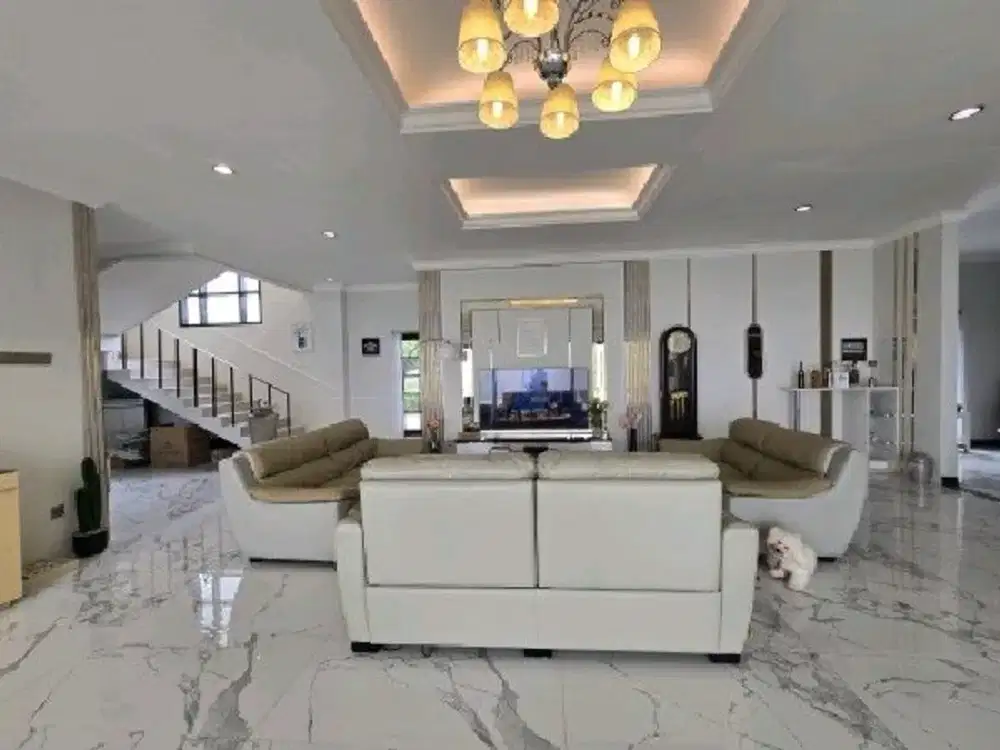 Rumah Tipe American MODERN House di sayap Gegerkalong Bandung Barat Ref.05433