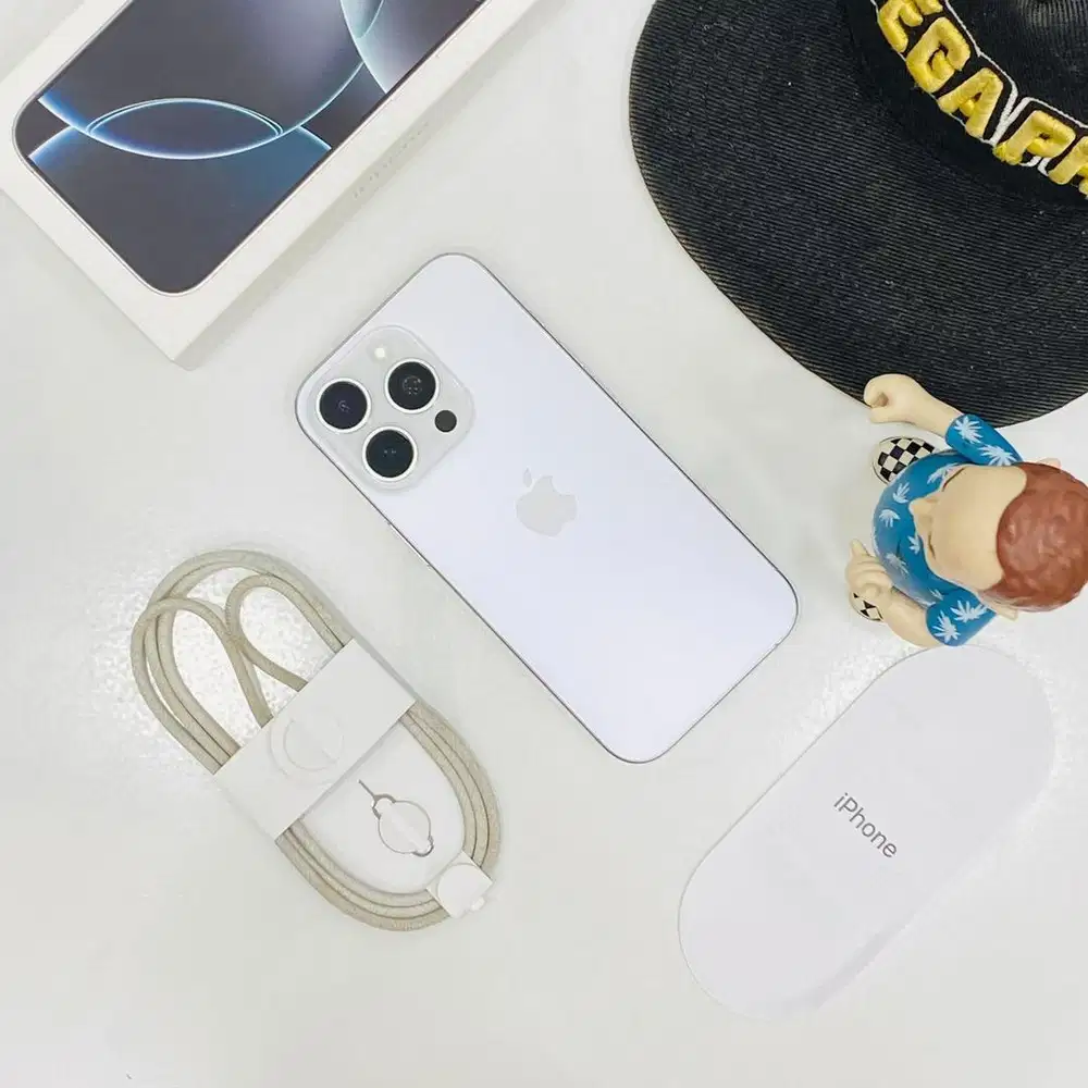 Iphone 16 pro,256gb,putih,all oprator