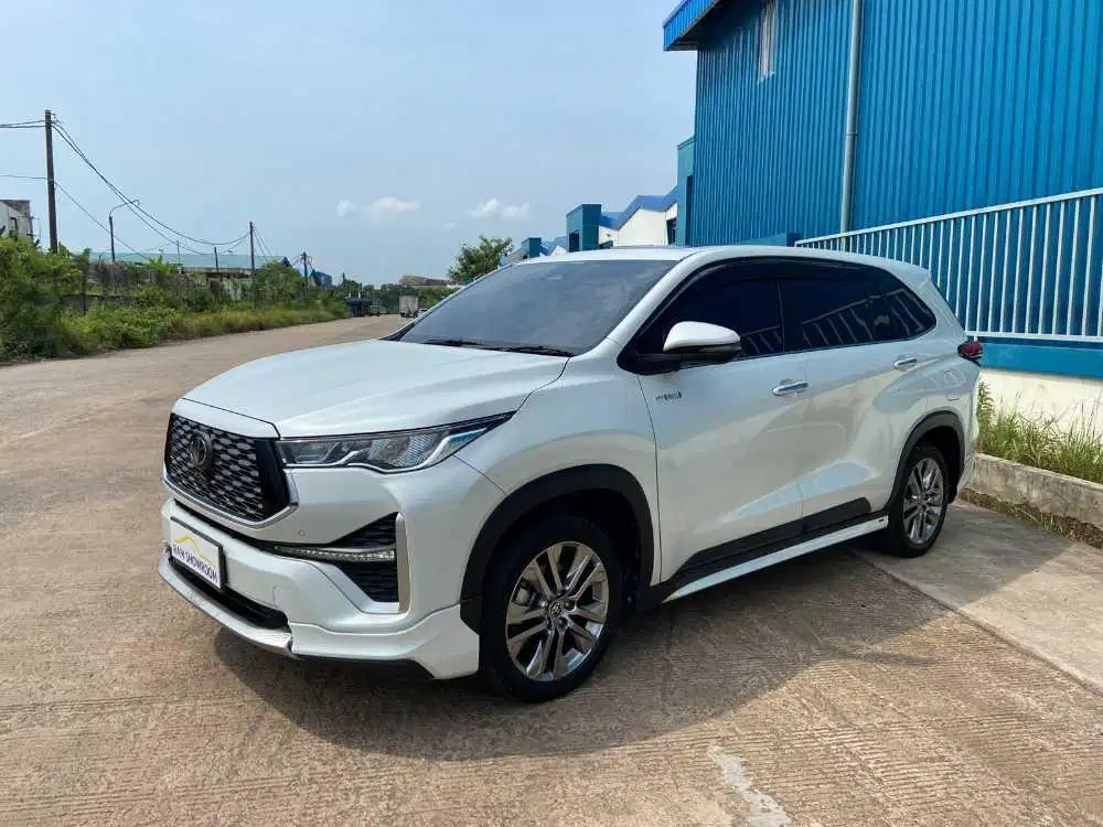 TOYOTA INNOVA ZENIX Q HYBRID 2023