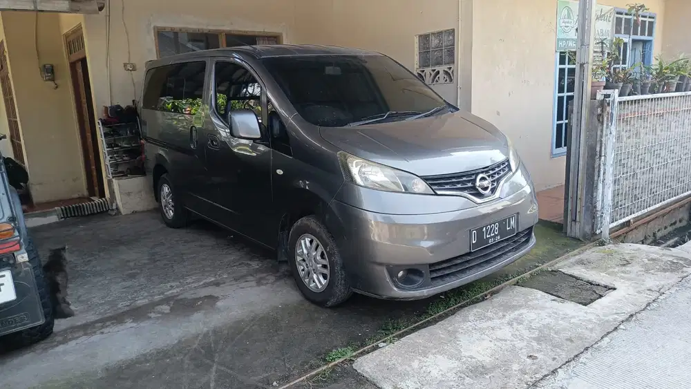Nissan Evalia 2012 Bensin