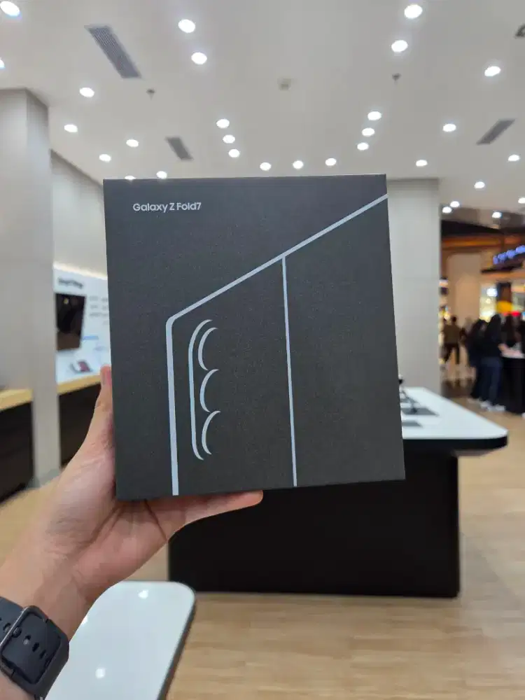 SAMSUNG GALAXY Z FOLD7