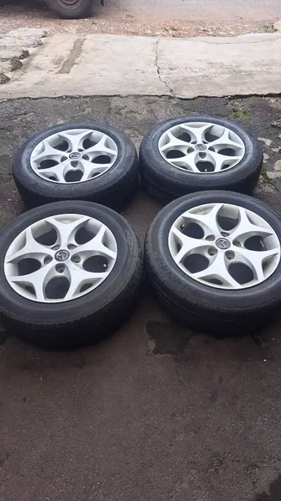 Velg mazda biante ring 16