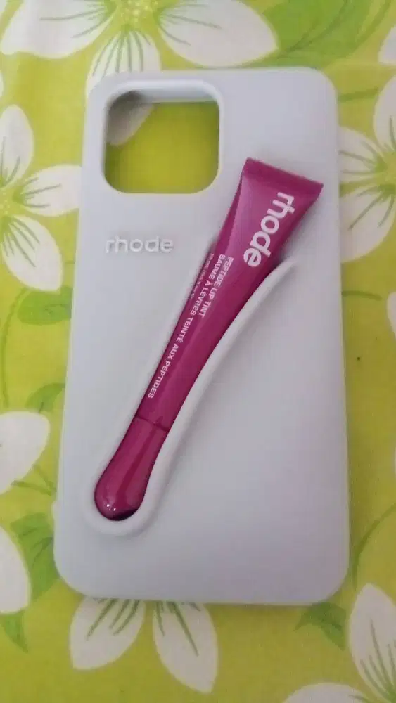 CASE RHODE+LIP 15PROMAX