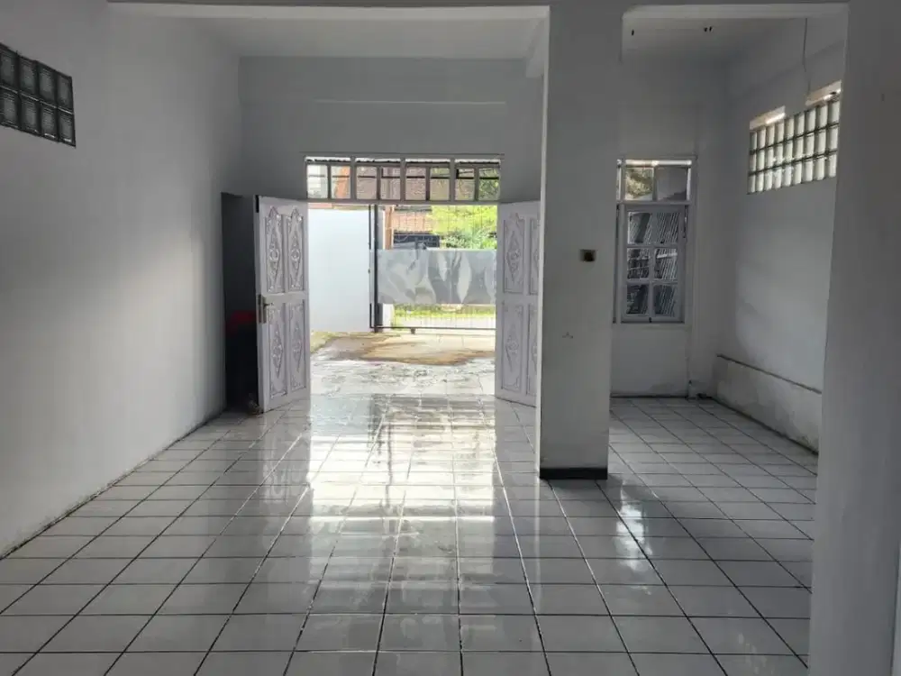 DISEWAKAN RUMAH PASTEUR BANDUNG TOL PASTEUR, UNIV MARNAT