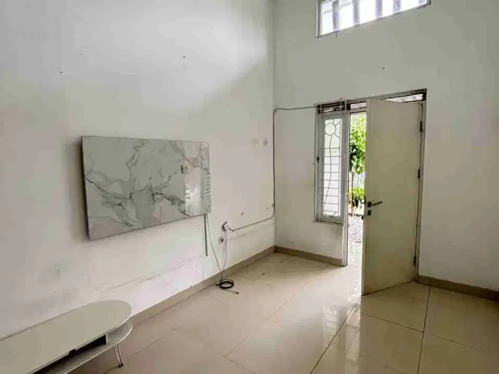 Rumah Minimalis Siap Huni di Diamond Residence, Sayap Taman Kopo Indah