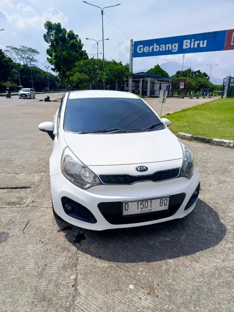 Kia Rio1.4 SE A/T 2013