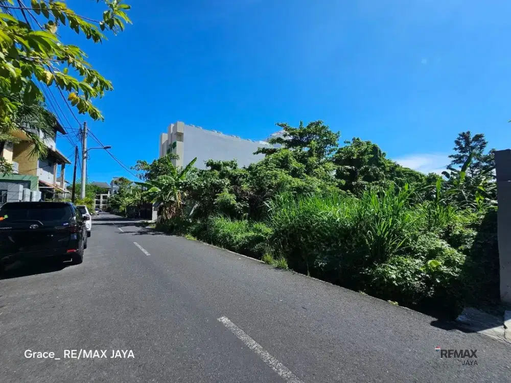 Tanah Zona Merah Disewakan di Area Mertanadi Kuta