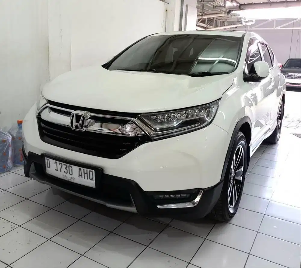 CRV PRESTIGE TURBO 1.5 AT 2019 LowKM 45rb RECORD HONDA BANDUNG