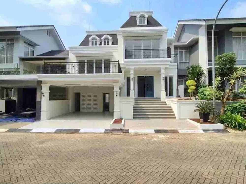 Rumah American Classic & Private Pool di Kebayoran Bintaro