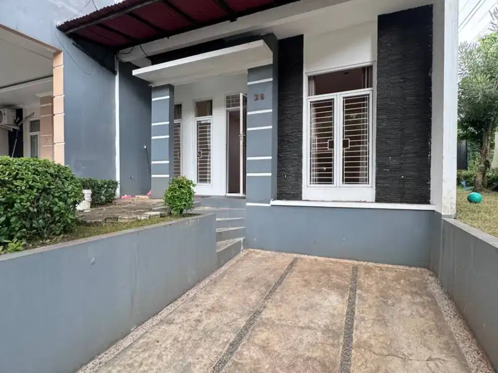 Rumah Hook Strategis di Cluster One Gate System Cinere