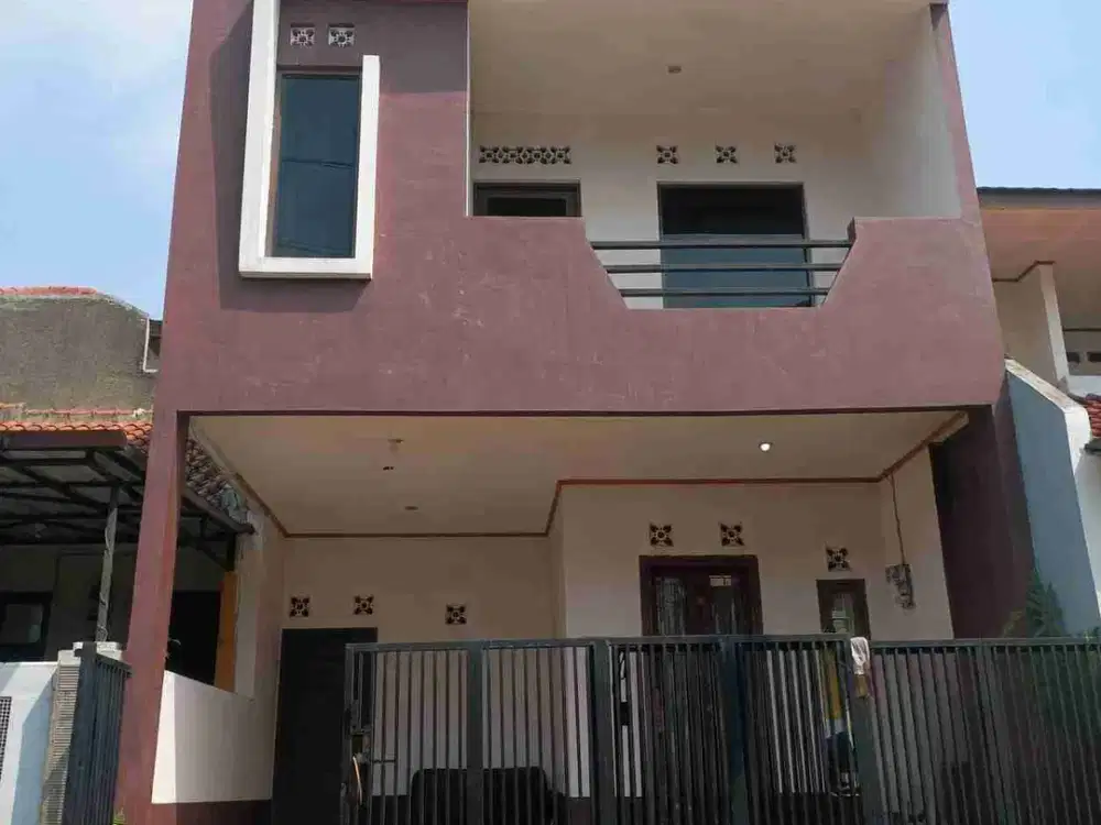 jual segera rumah 2 lantai di cluster bali 2 kiara condong