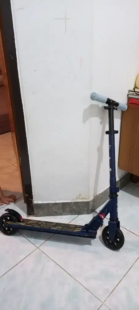 Skuter bekas  plus helm safety
