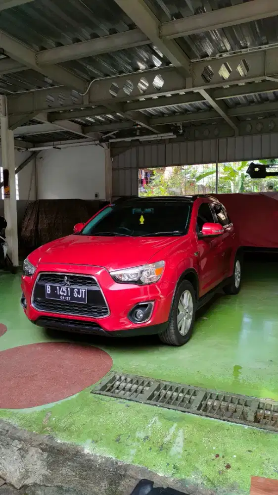 dijual cepat Outlander sport PX 2017 AT terawat siap pakai