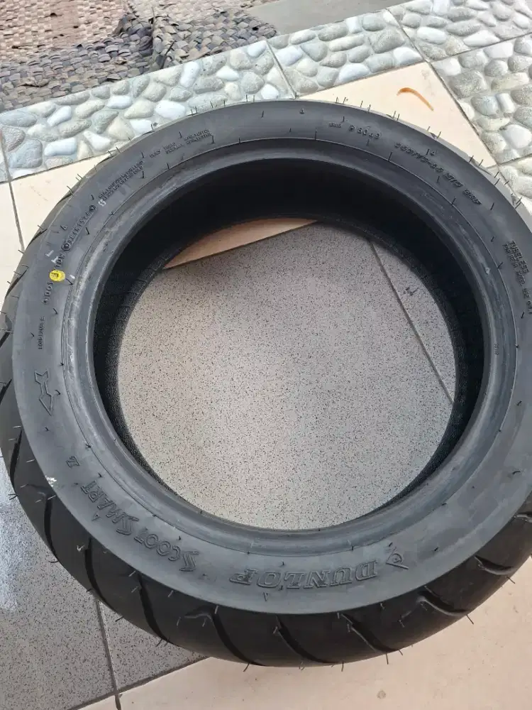 Sepasang Ban copotan xmax baru jalan 3km