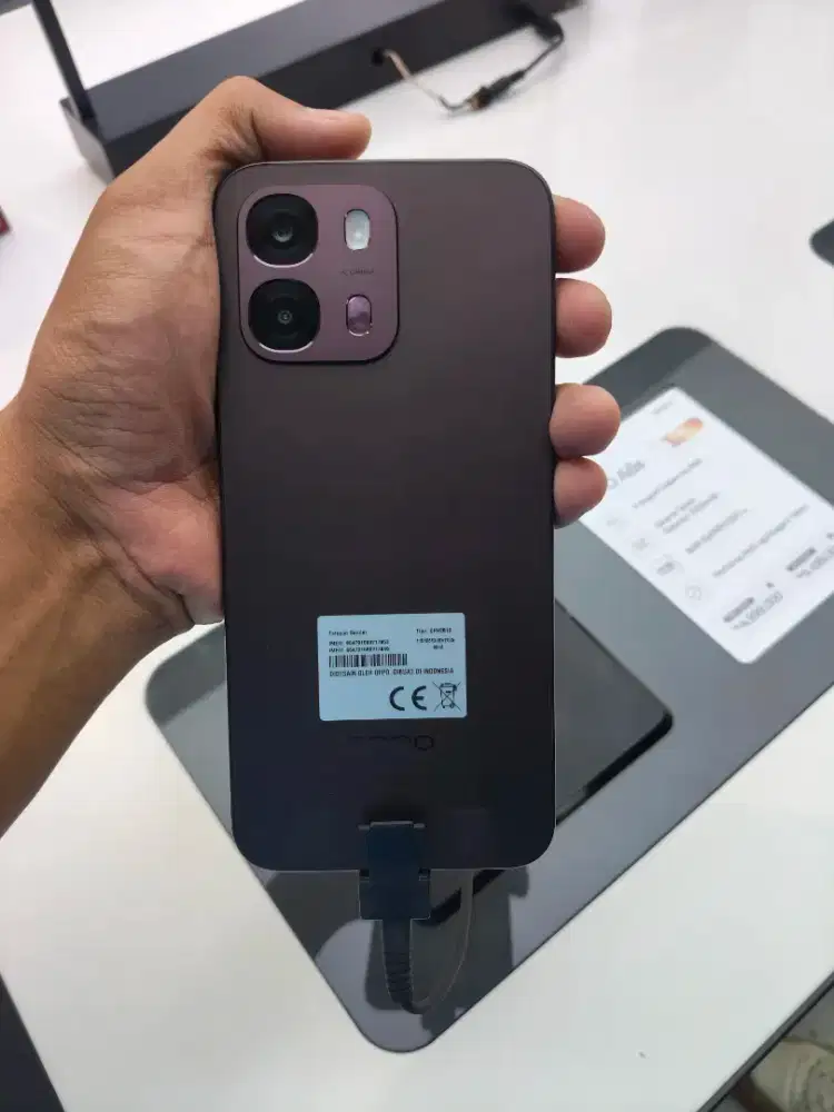 Oppo A6s 8/128 dan 8/256