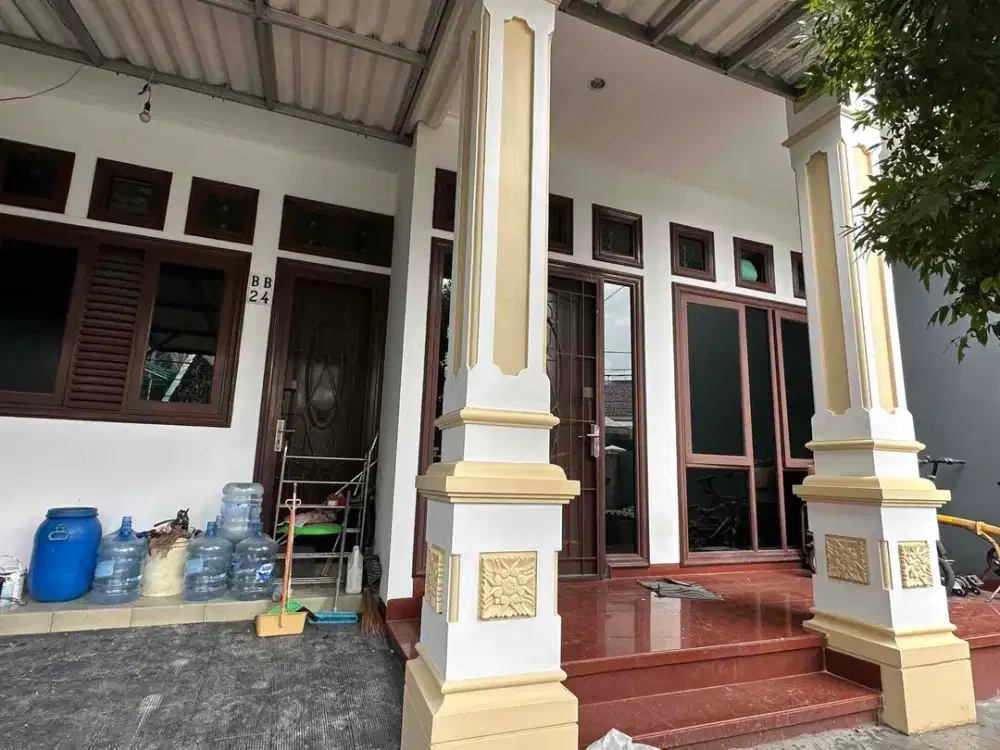Rumah Kelapa Sawit 2.5Lantai Bagus Ceiling Tinggi