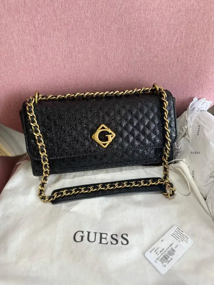 Tas Guess Wanita