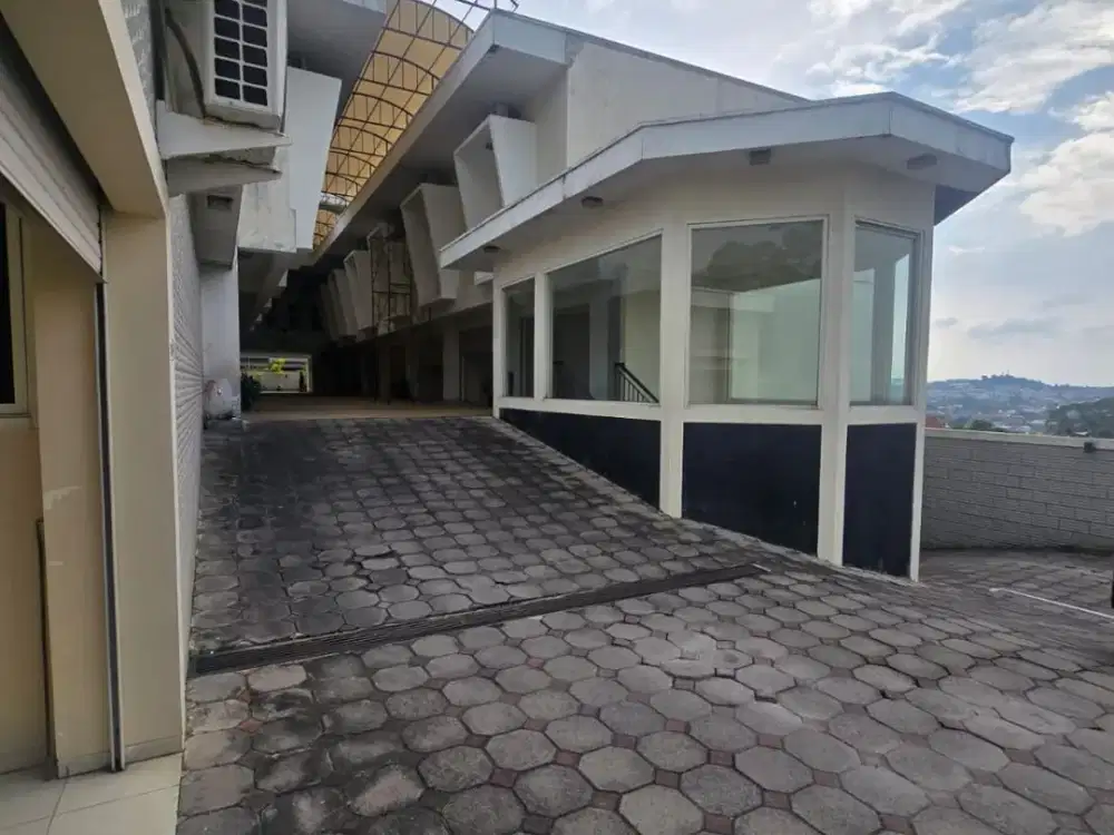 Dijual Hotel Dengan View City Light Di Balle View Jl. Tumpang Raya Semarang