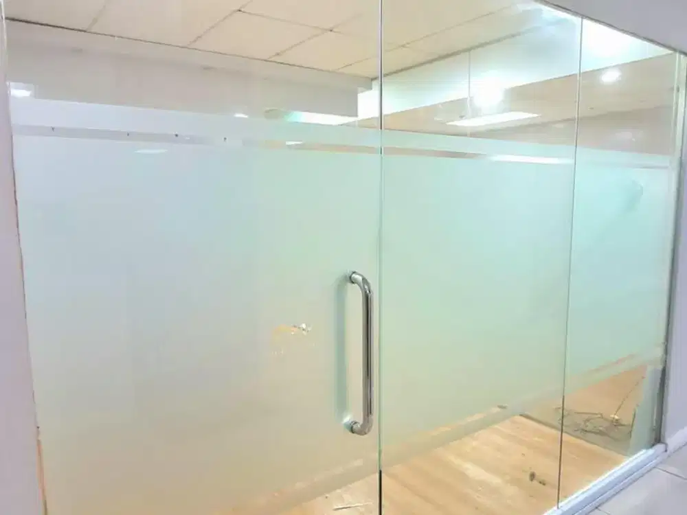 Disewakan Ruang Kantor Wisma Kodel 60Sqmsemi Furnish