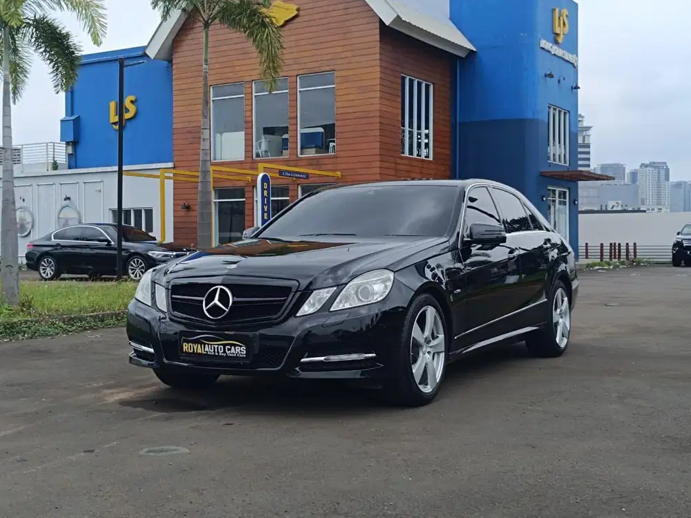 LOWKM SERVICE RECORD! Mercedes-Benz E250 AVG AT 2012 MOBIL SIAP PAKAI