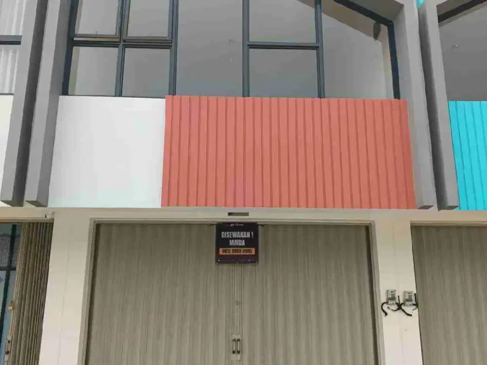 Disewakan ruko 2 lantai  bagus bersih rapi di kawasan padat penduduk di Tera Damai Bekasi