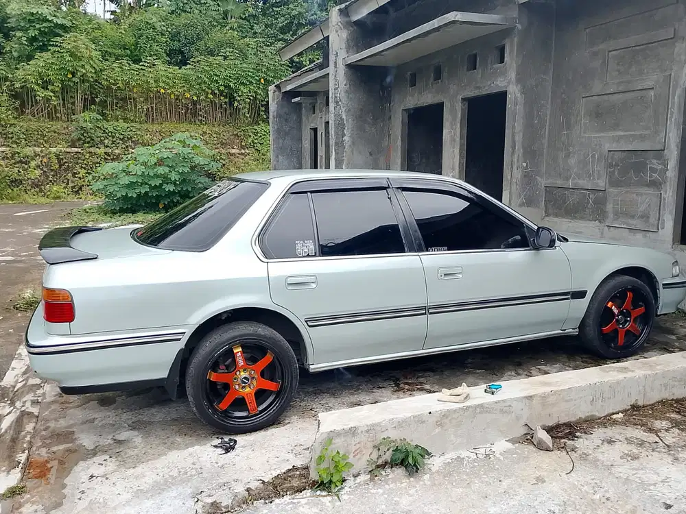 Honda Accord 1990 Bensin